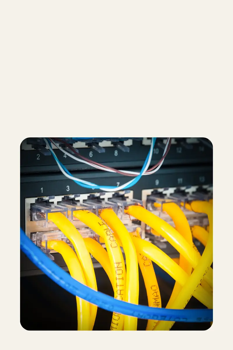 Slaboproud a datové rozvody — strukturovaná kabeláž, elektroinstalace Praha
